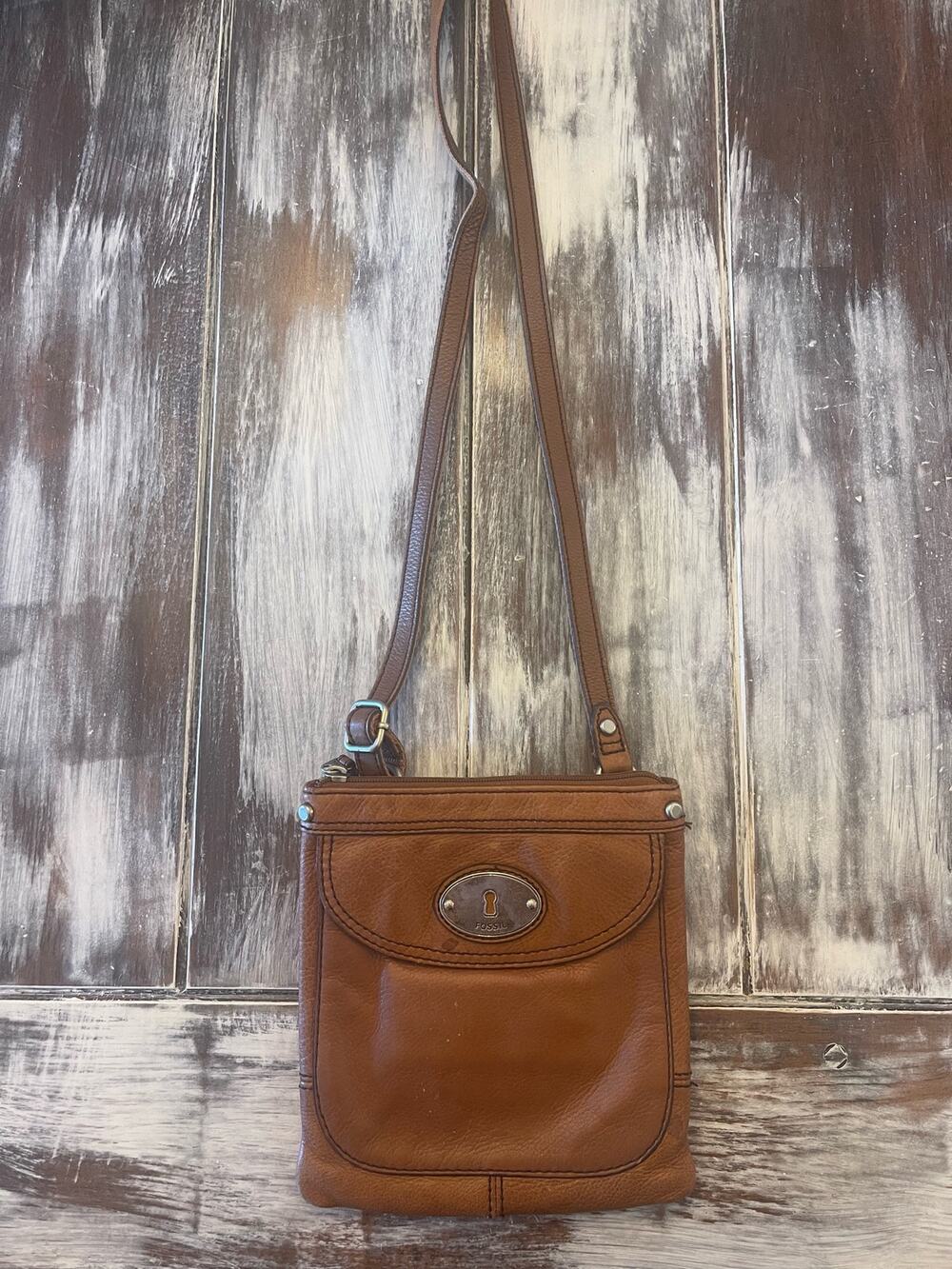 Fossil Brown Leather Crossbody Purse with Adjustable Strap